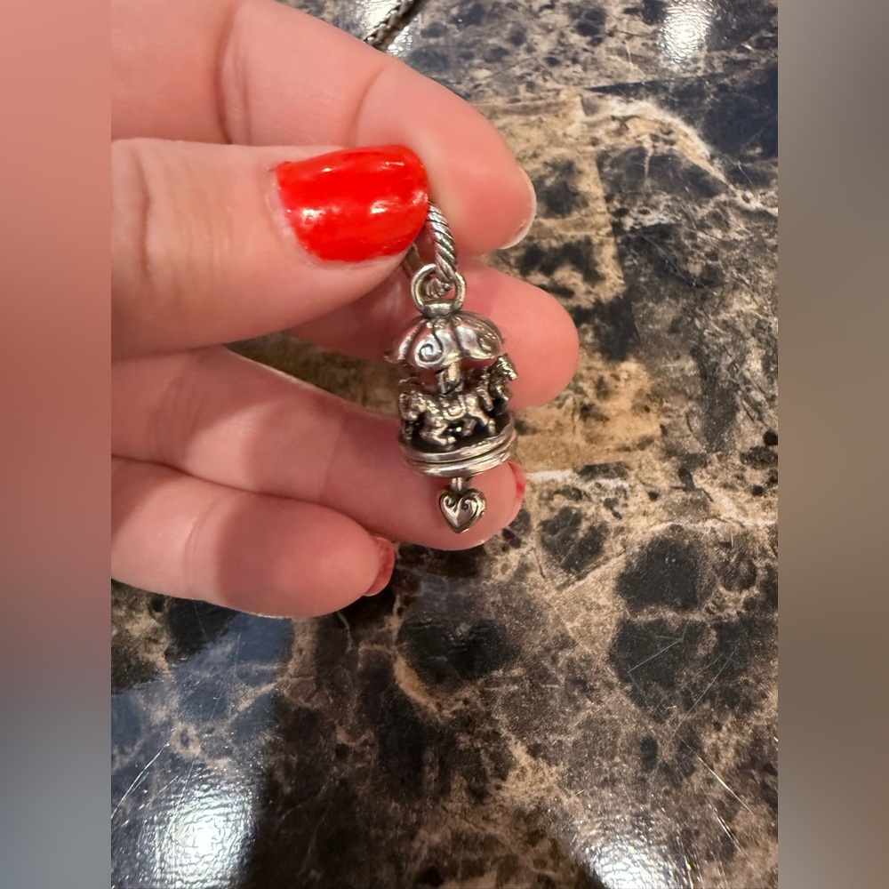 Rare Retired Brighton Amulet Necklace with Carriage & Carousel Charms - Picture 15 of 15